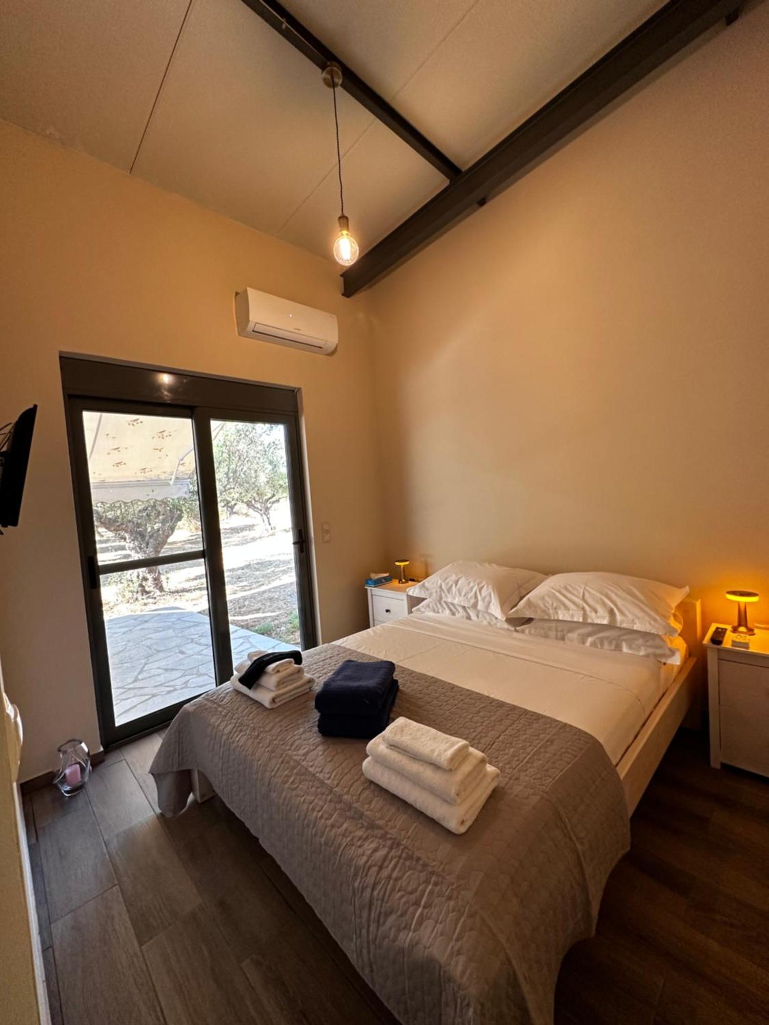 Elaiocampus Luxury House Apartment Kamares (Mani)